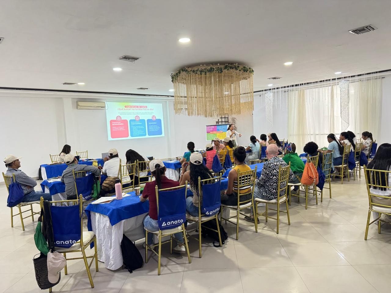 ANATO fortalece la oferta turística de Ciénaga con Transformando Destinos