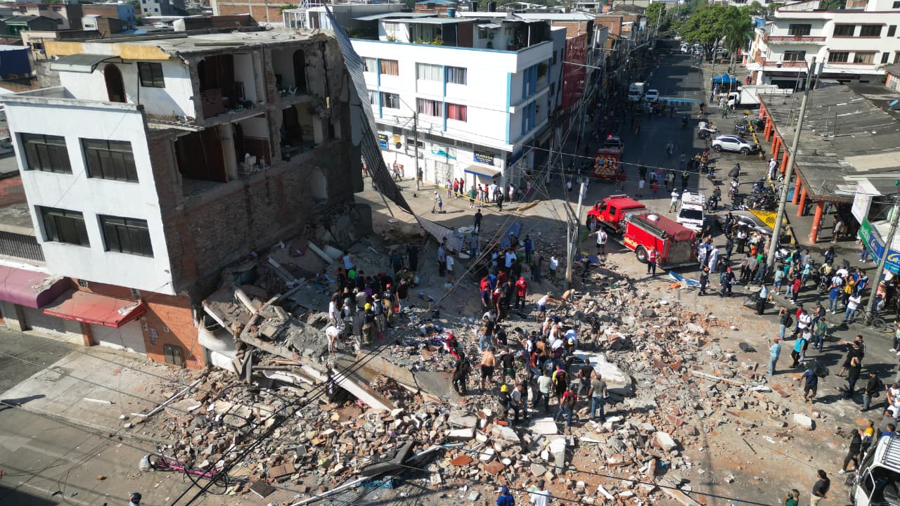 Terremoto en Colombia: reportan 132 muertos, suspenden operaciones en aeropuertos y el Gobierno decretó la emergencia